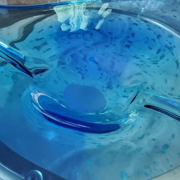 Blue Glass Dish - Picture 5 of 5